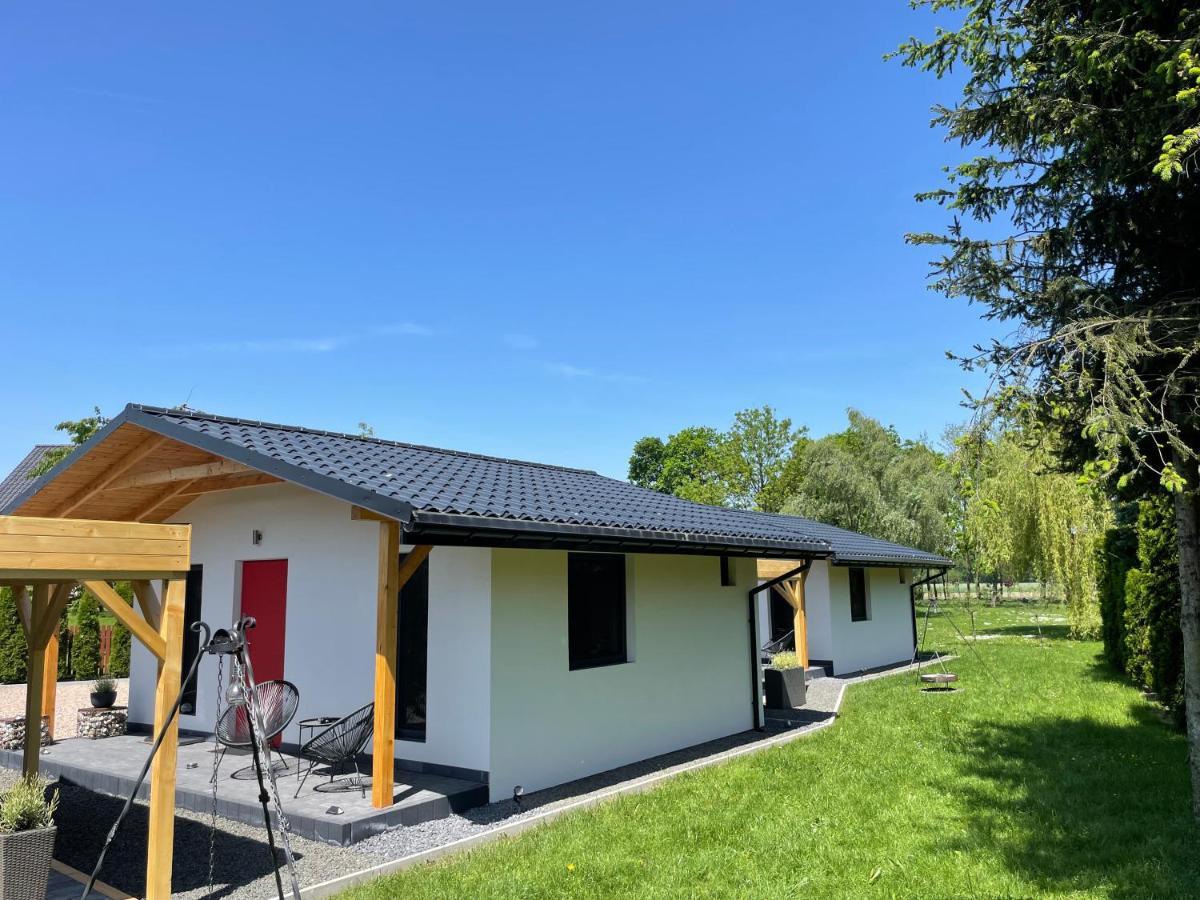 Reddoor Zator Lake Houses エクステリア 写真